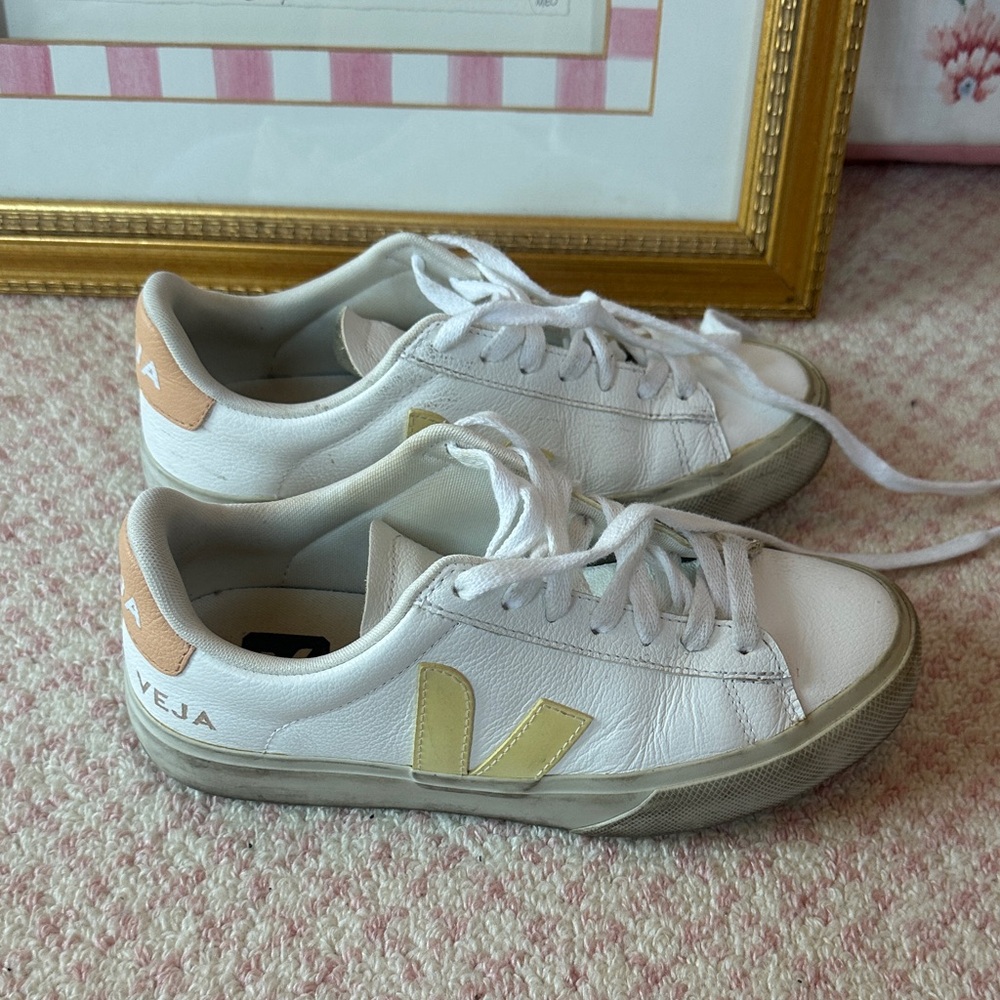 Veja Campo Sneaker